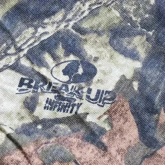 Deadstock Wrangler Mossy Oak camouflage long sleeved T shirt crew neck. Size XXL - Picture 4 of 4